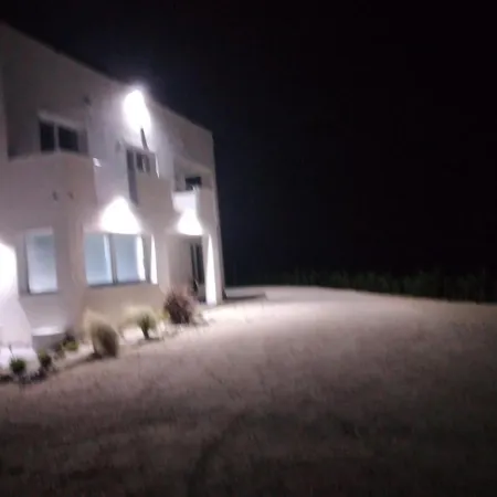 La Dama Bianca Bovo Marina * Montallegro
