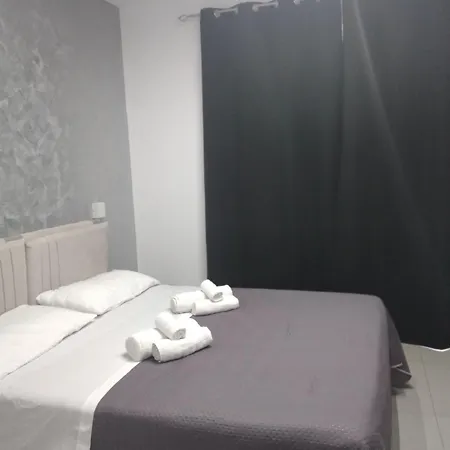 La Dama Bianca Bovo Marina